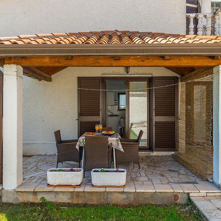 Apartmani Martina Porec Ngoại thất bức ảnh