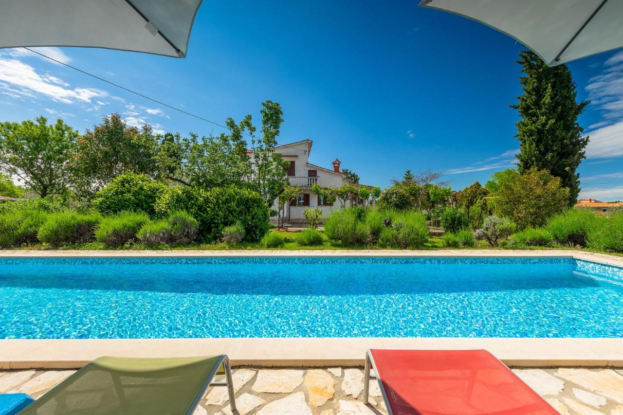 Apartmani Martina Porec Ngoại thất bức ảnh