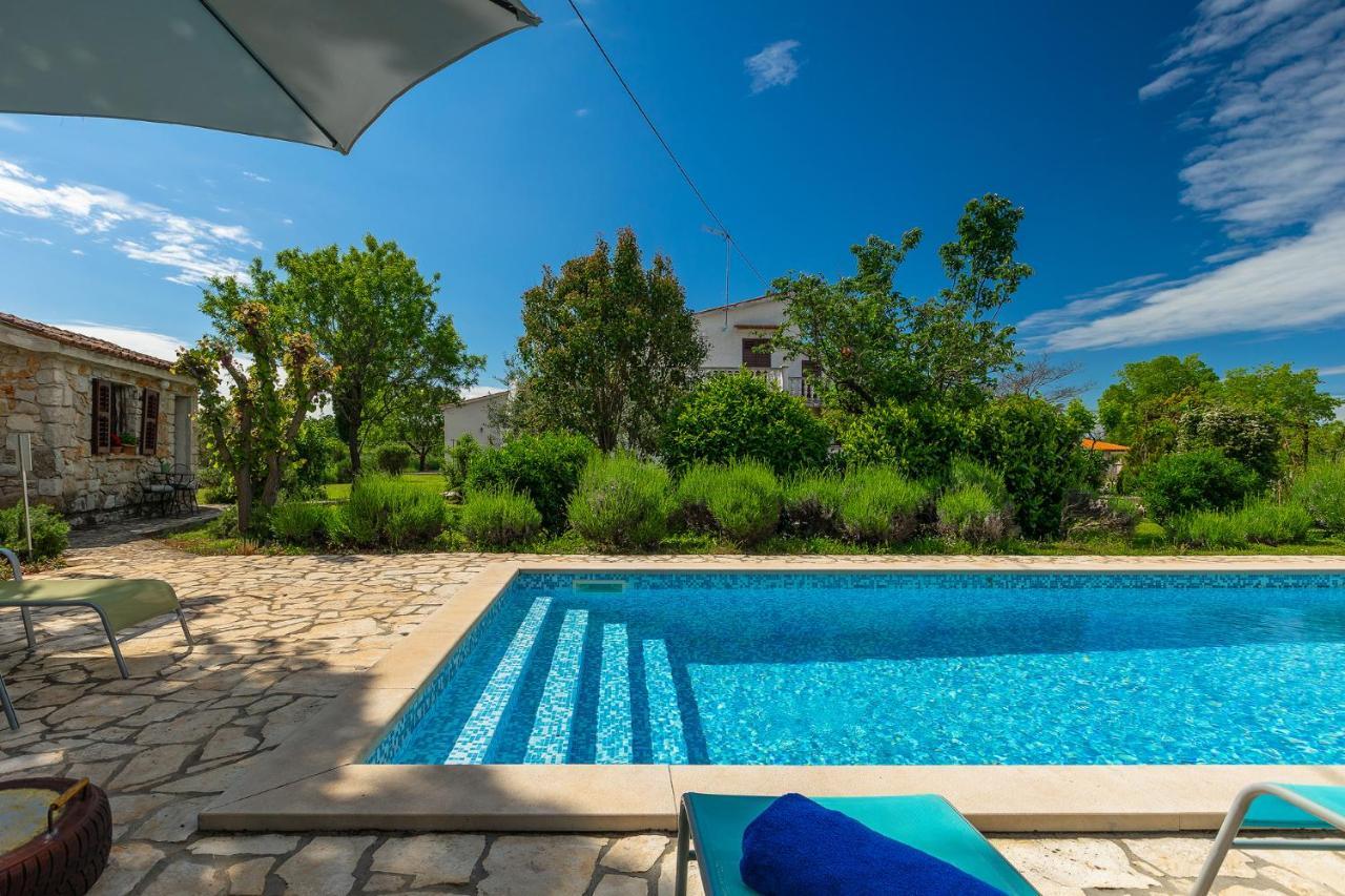 Apartmani Martina Porec Ngoại thất bức ảnh