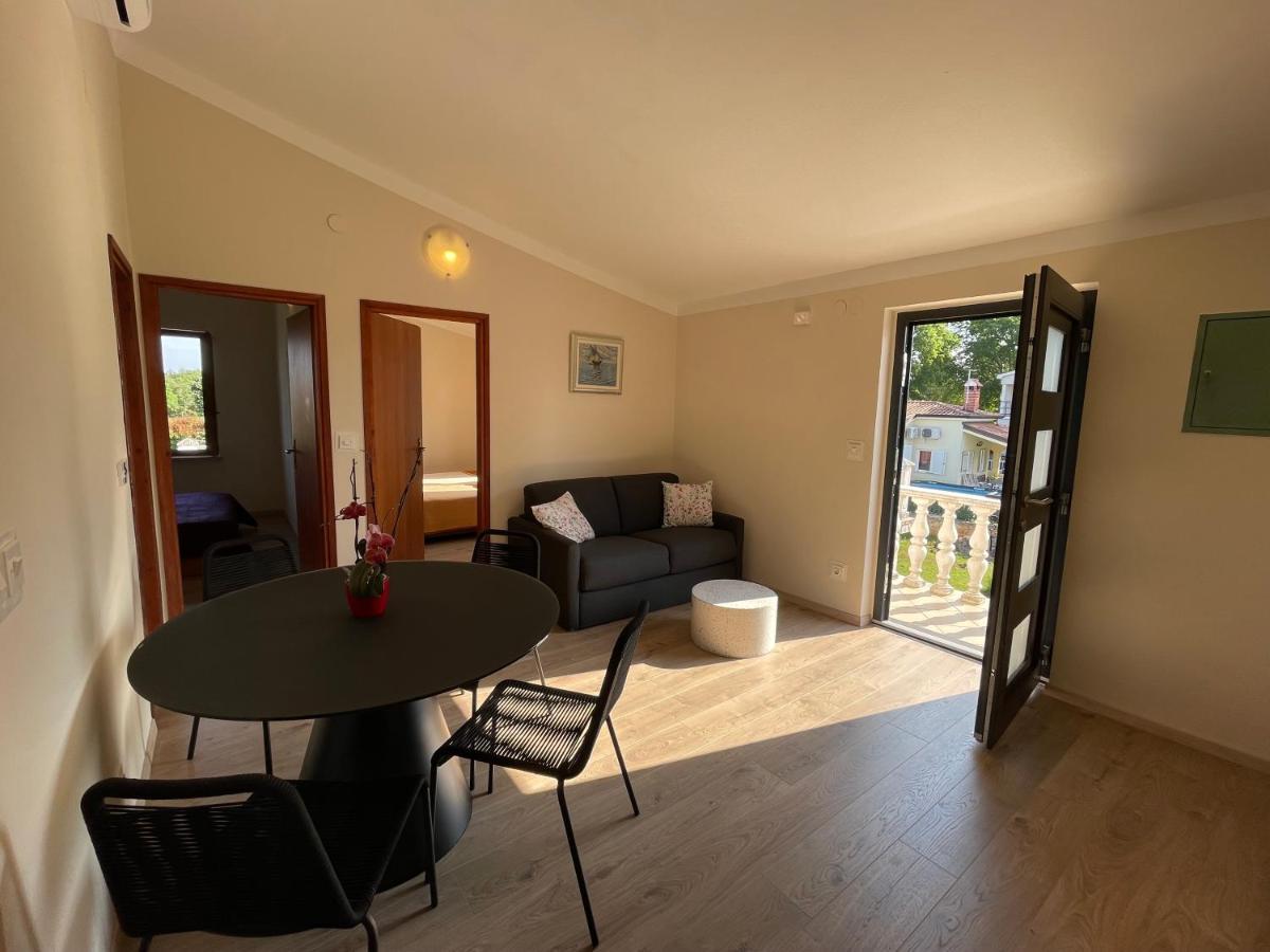 Apartmani Martina Porec Ngoại thất bức ảnh