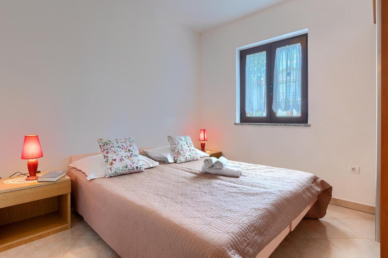 Apartmani Martina Porec Ngoại thất bức ảnh