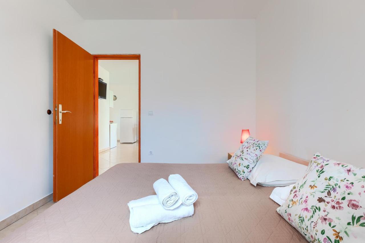 Apartmani Martina Porec Ngoại thất bức ảnh