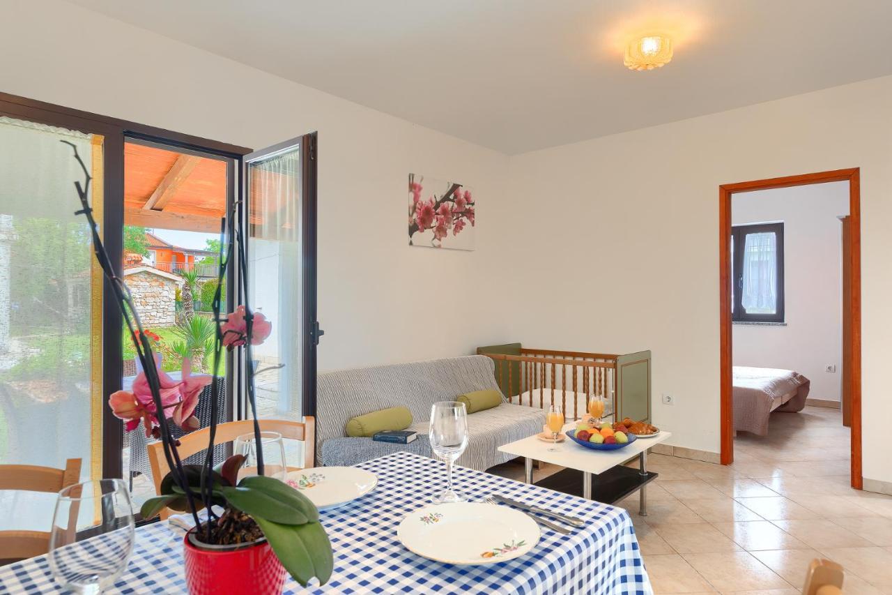 Apartmani Martina Porec Ngoại thất bức ảnh